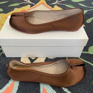 MAISON MARGIELA Brown Tabi Ballerina Flats EU size 39 / US size 9 New!